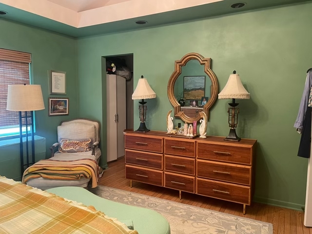 704 Dodge Avenue, Evanston, IL 60202