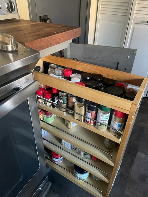 704 Dodge Avenue, Evanston, IL 60202