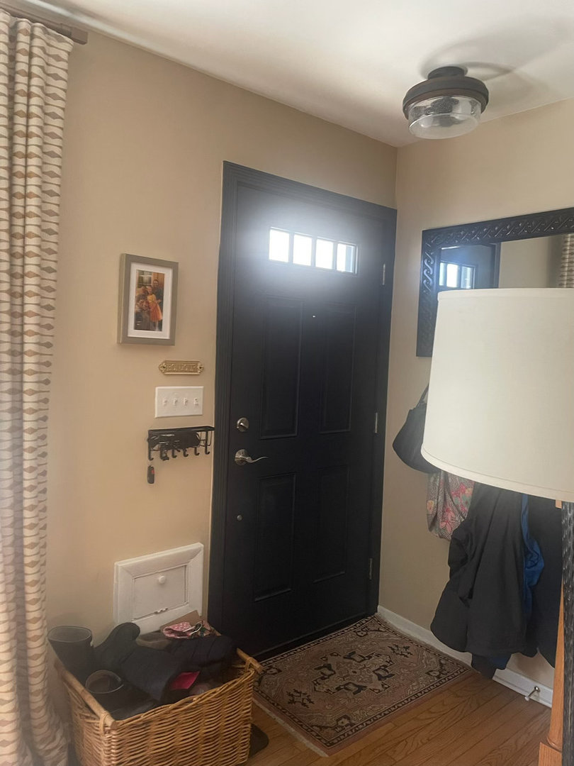 704 Dodge Avenue, Evanston, IL 60202