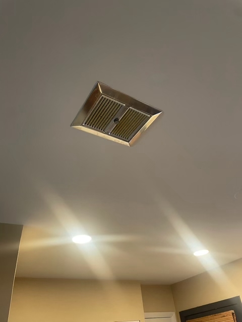 704 Dodge Avenue, Evanston, IL 60202