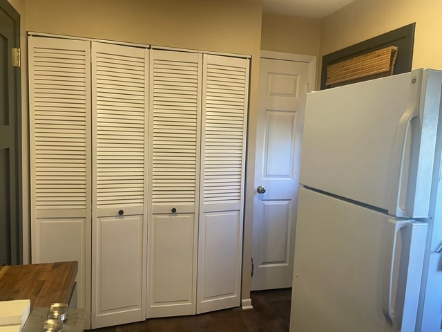 704 Dodge Avenue, Evanston, IL 60202