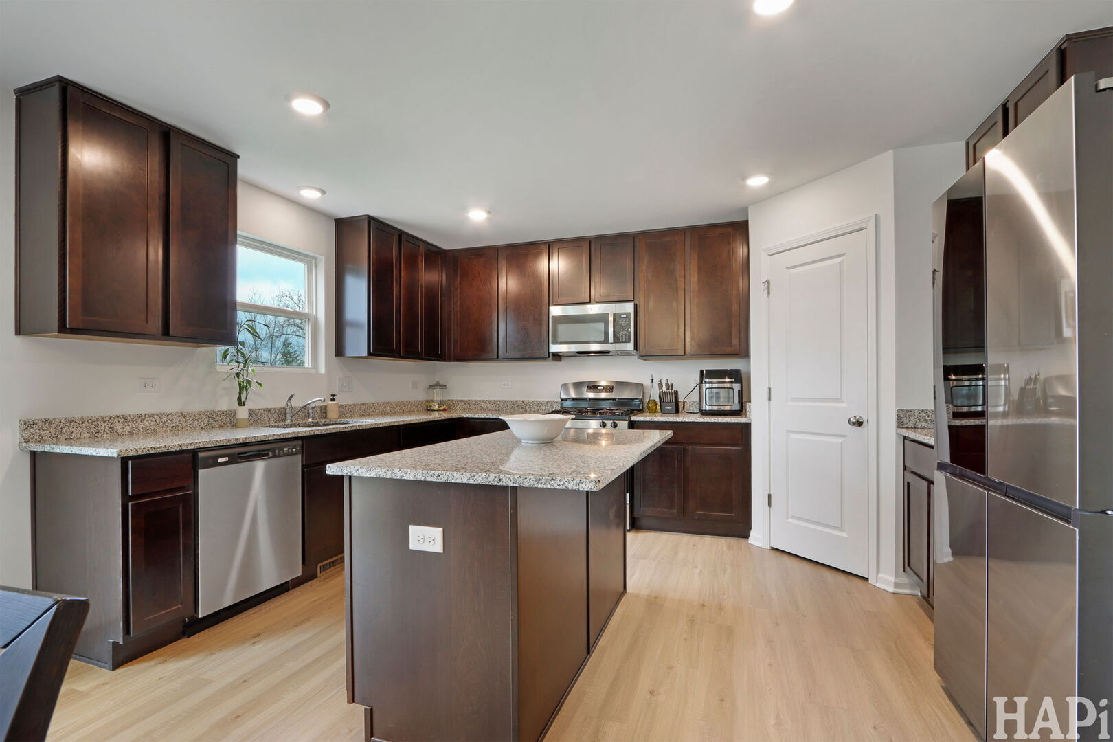 640 Cloverleaf Drive, Marengo, IL 60152