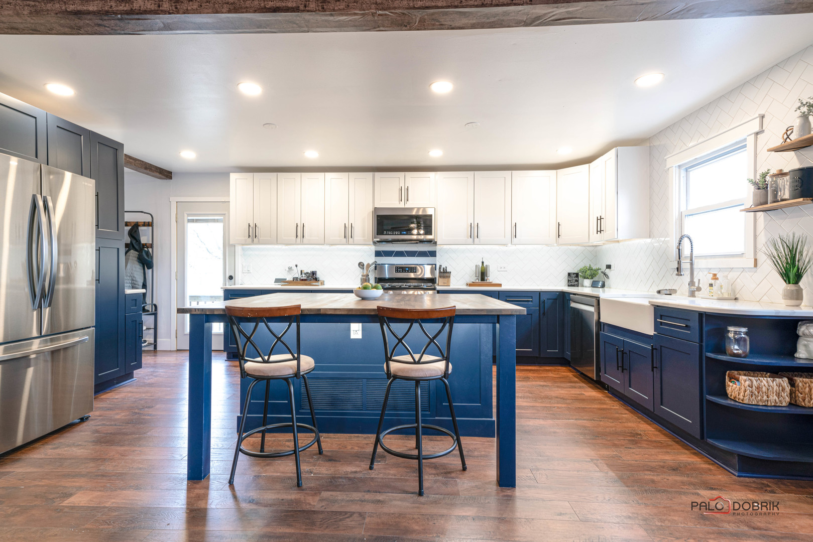 28 Rushmore Road, Fox Lake, IL 60020