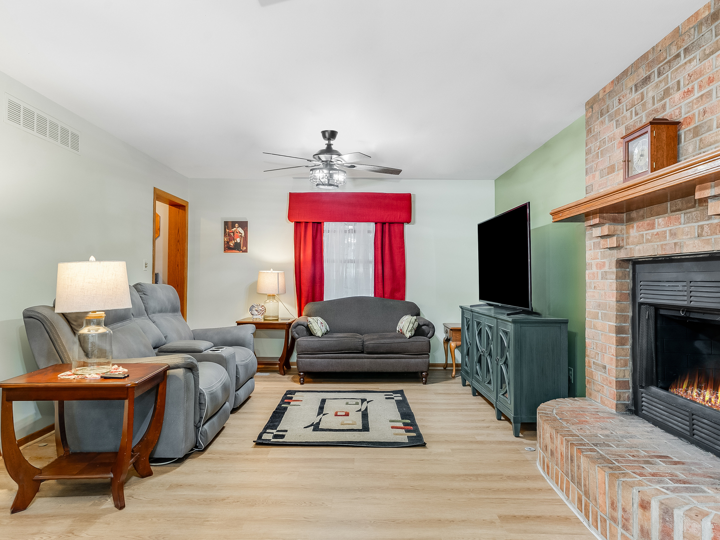 1858 Cecily Drive, Joliet, IL 60435