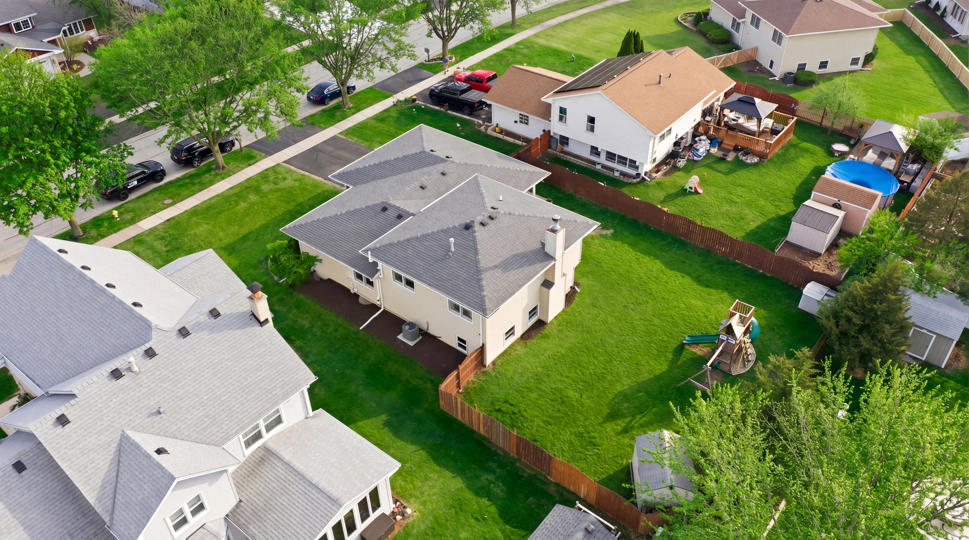 148 Beaver Creek Drive, Bolingbrook, IL 60490