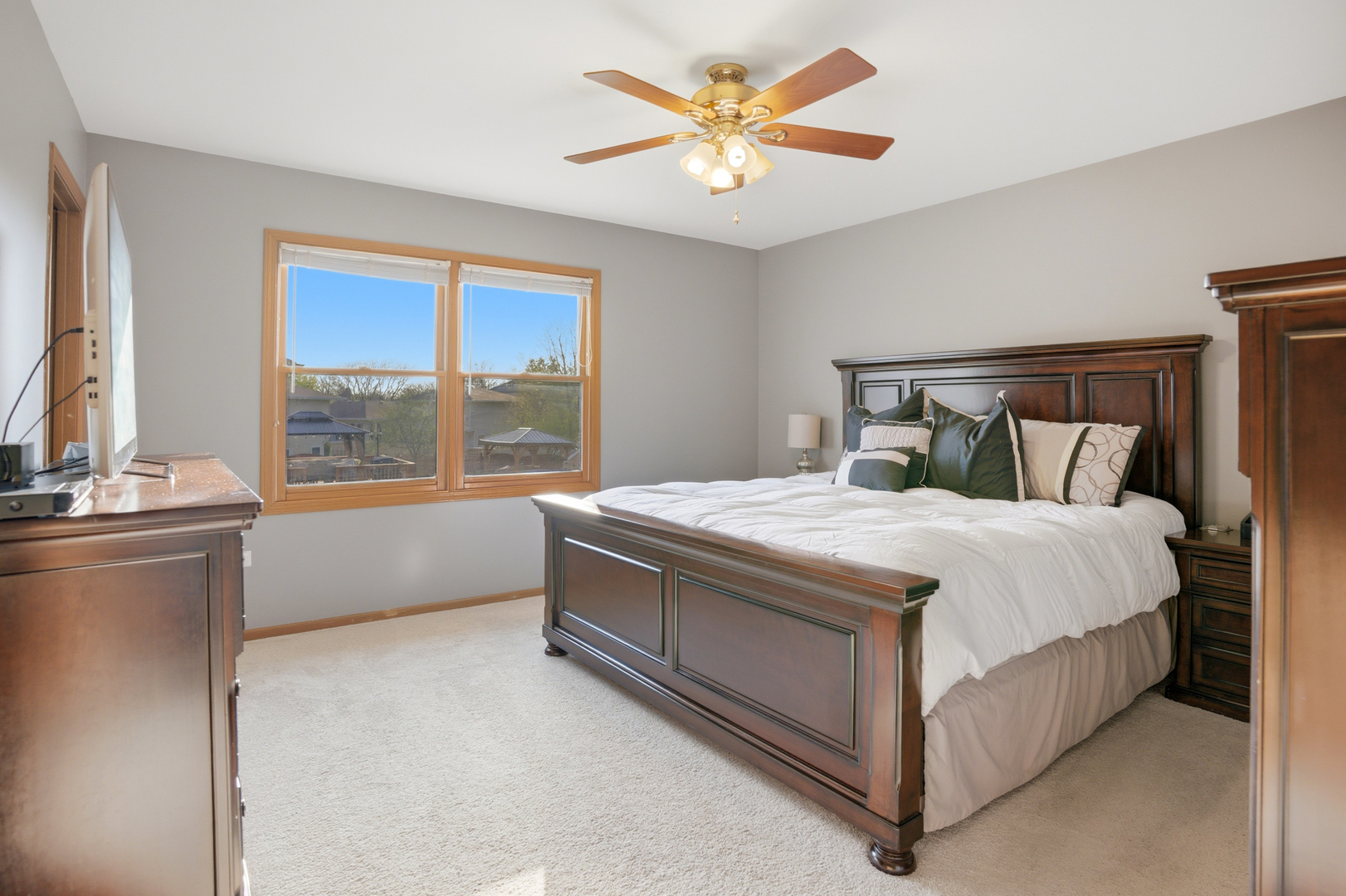 148 Beaver Creek Drive, Bolingbrook, IL 60490