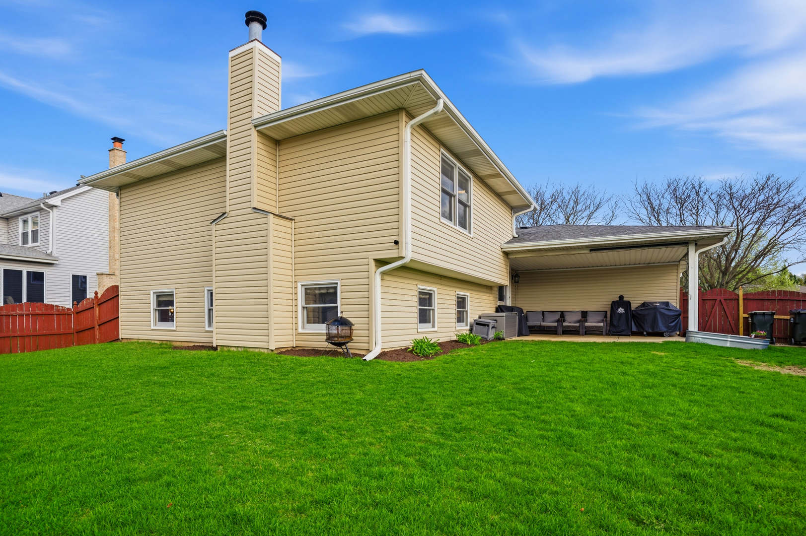 148 Beaver Creek Drive, Bolingbrook, IL 60490