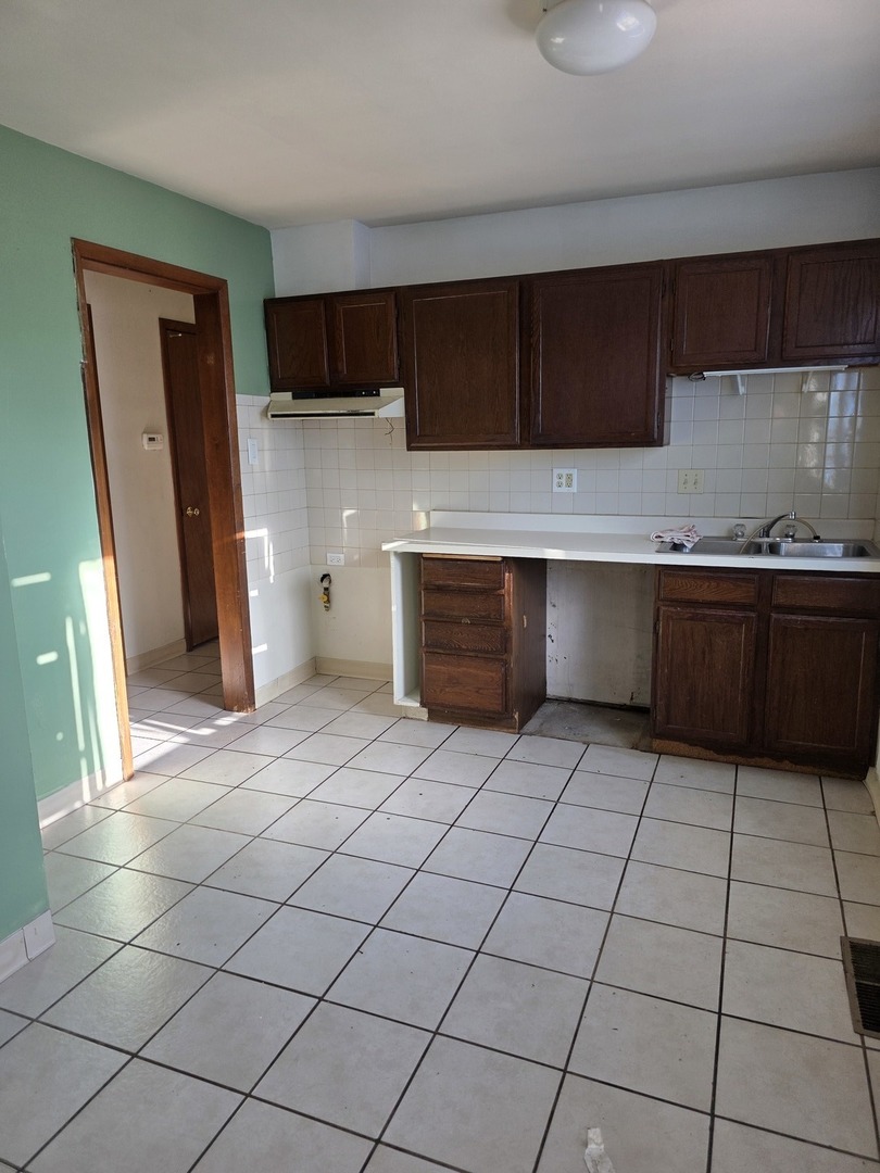1490 Stanley Boulevard, Calumet City, IL 60409