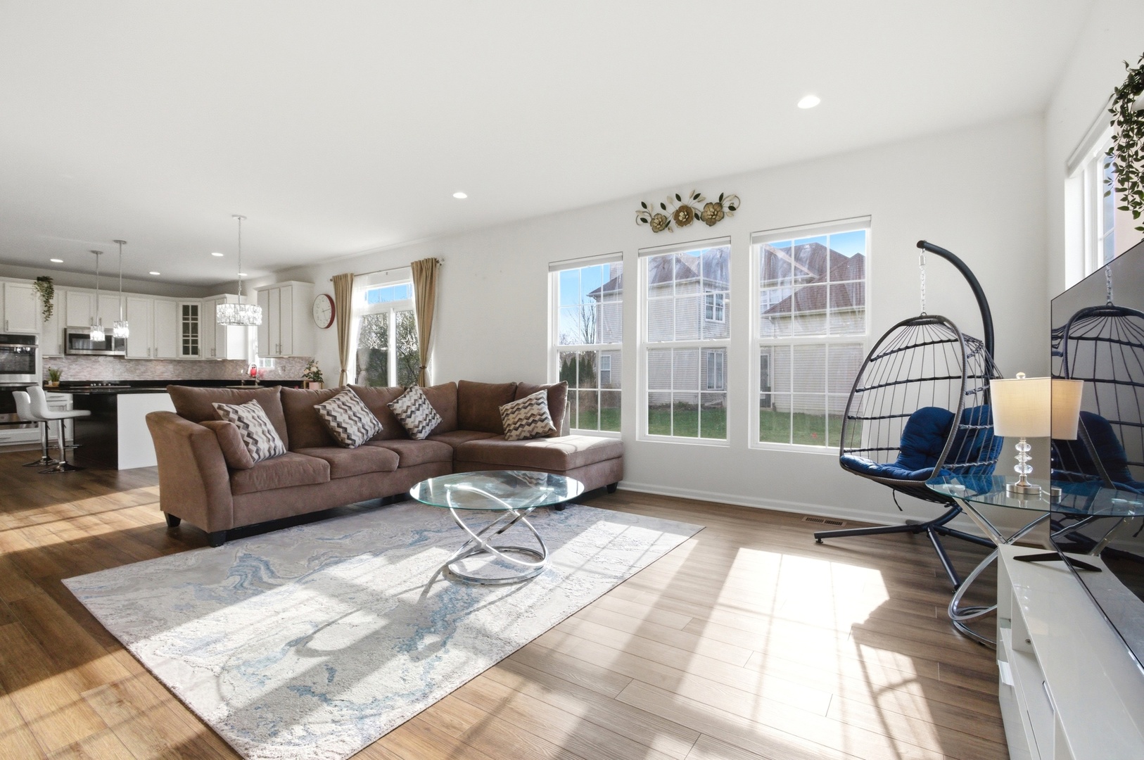 12404 S Blue Water Parkway, Plainfield, IL 60585