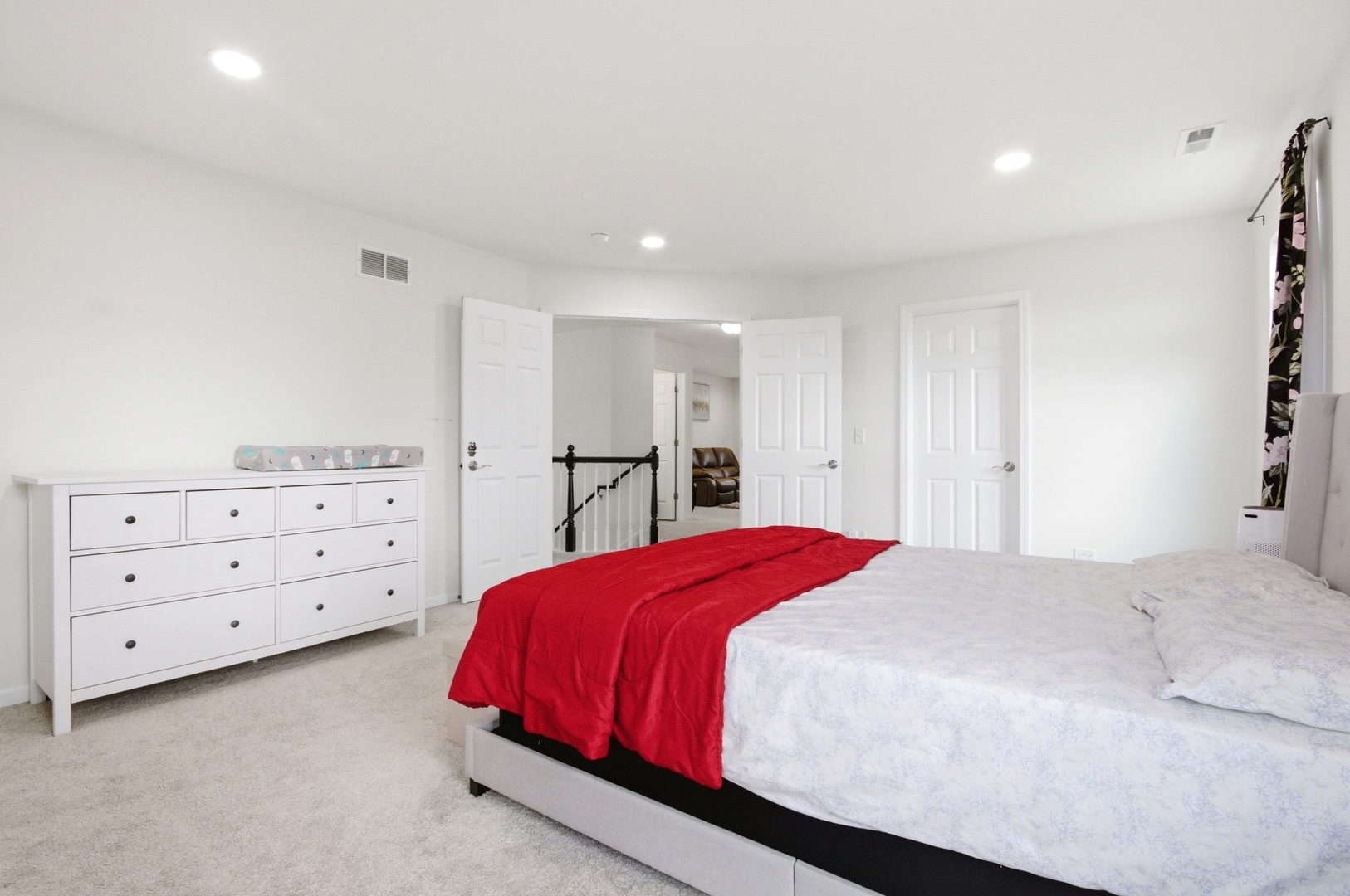 12404 S Blue Water Parkway, Plainfield, IL 60585