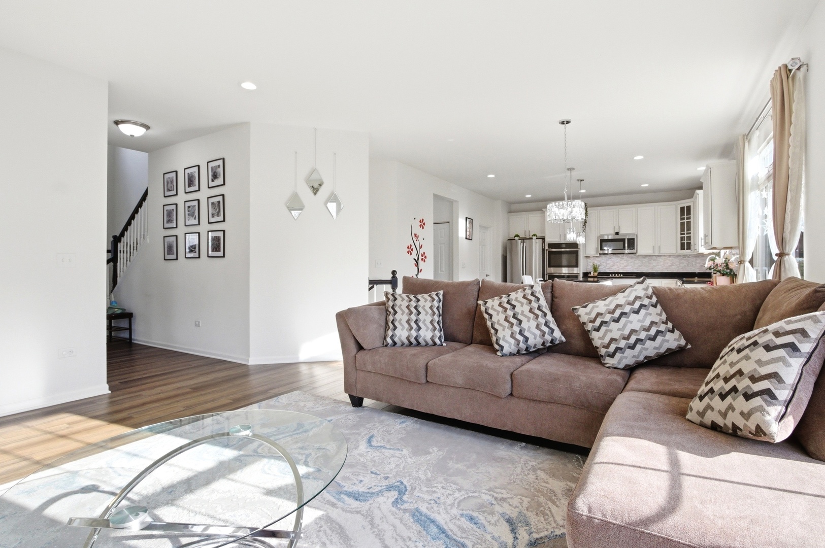 12404 S Blue Water Parkway, Plainfield, IL 60585