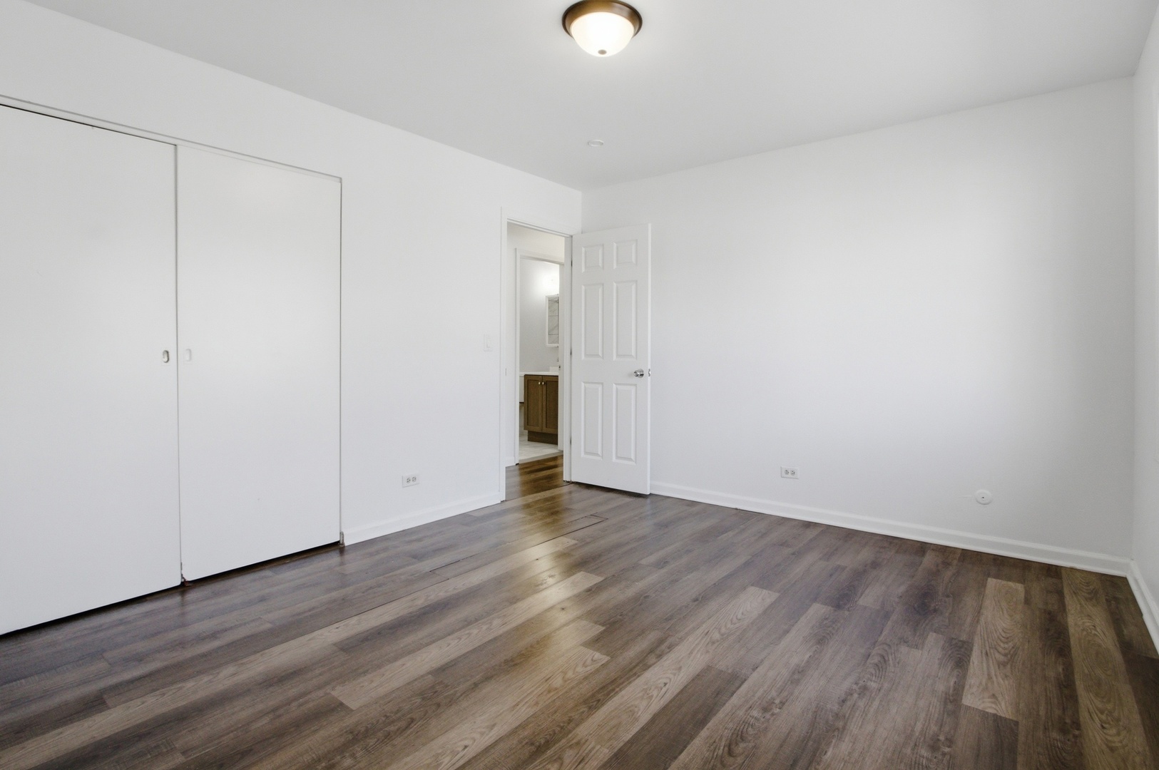 216 Eagle Court #d, Bolingbrook, IL 60440