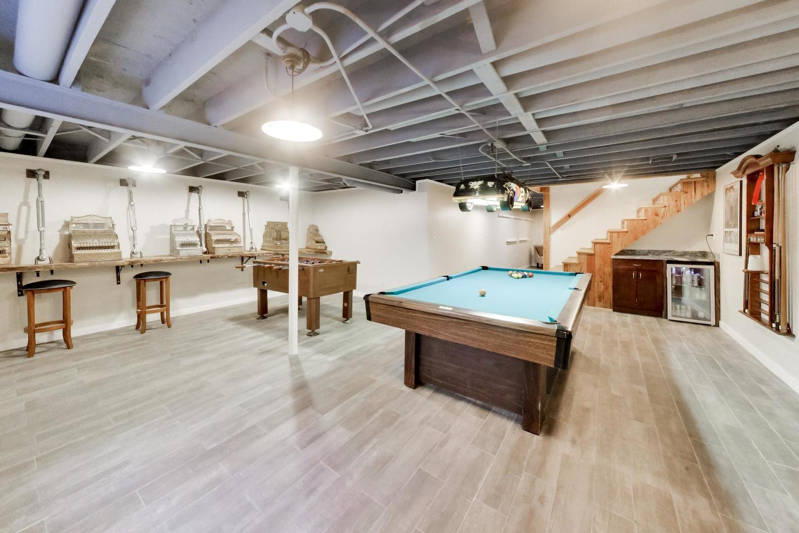 1222 S Patton Avenue, Arlington Heights, IL 60005