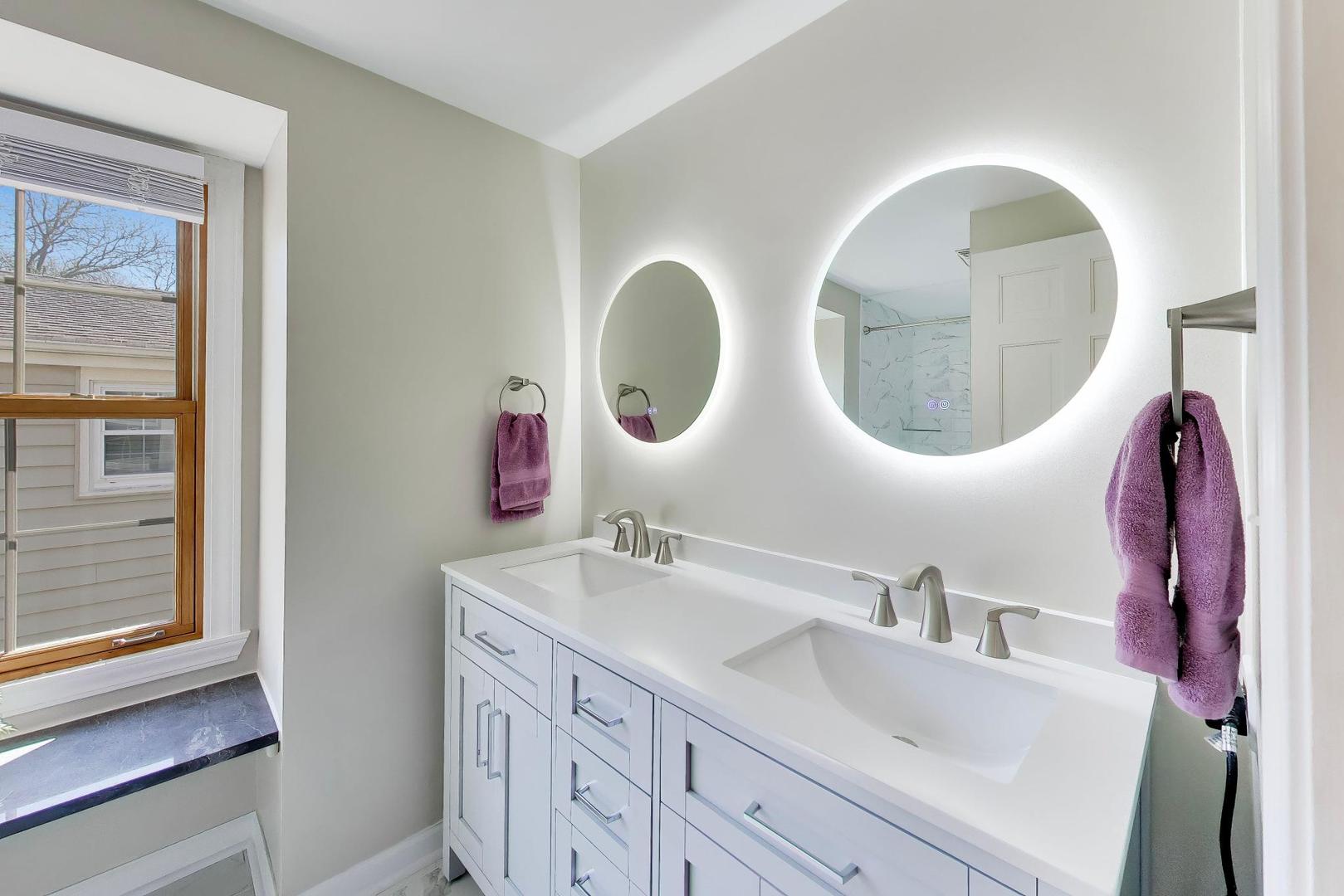 1222 S Patton Avenue, Arlington Heights, IL 60005