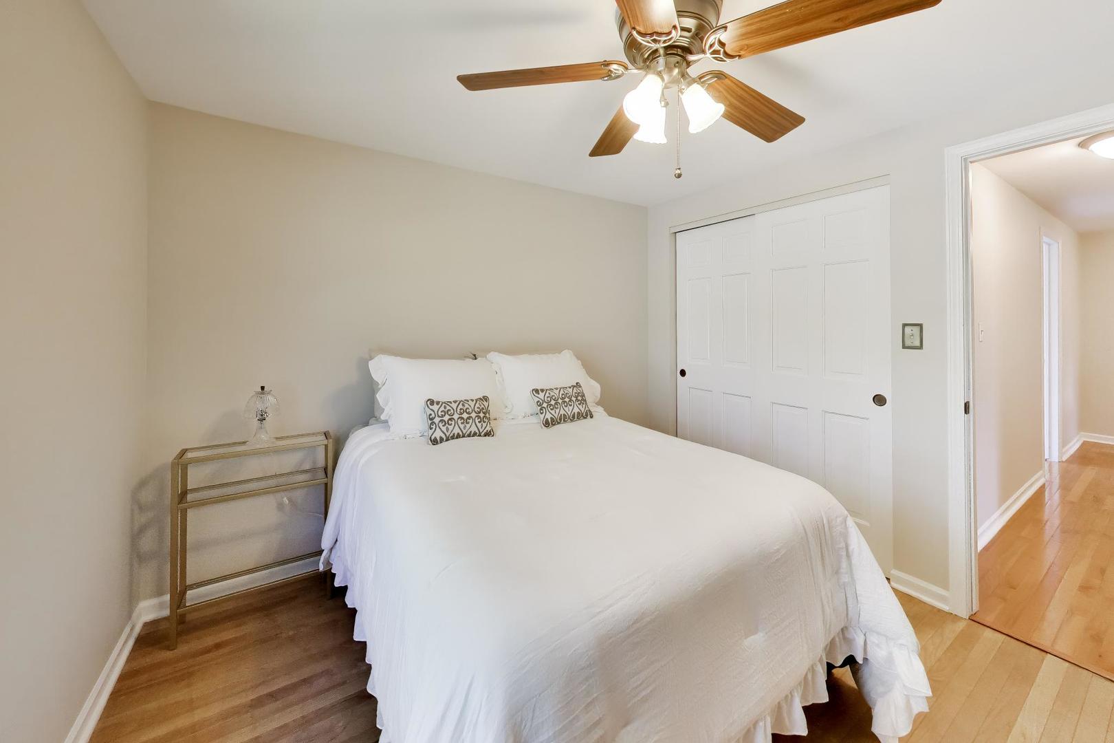 1222 S Patton Avenue, Arlington Heights, IL 60005