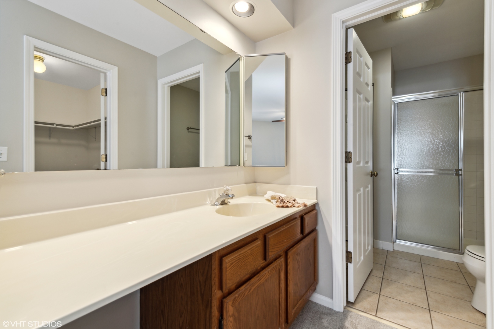 184 Brook Lane #350, Vernon Hills, IL 60061