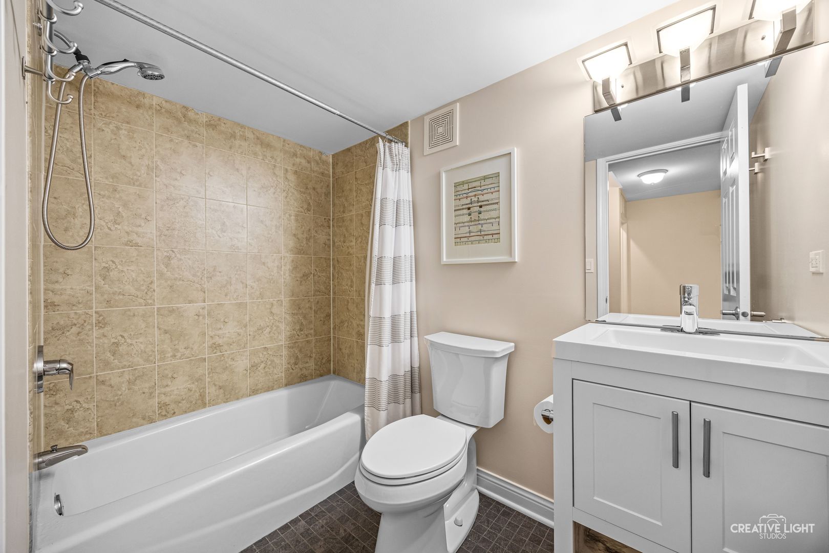 3140 S Stewart Avenue, Chicago, IL 60616