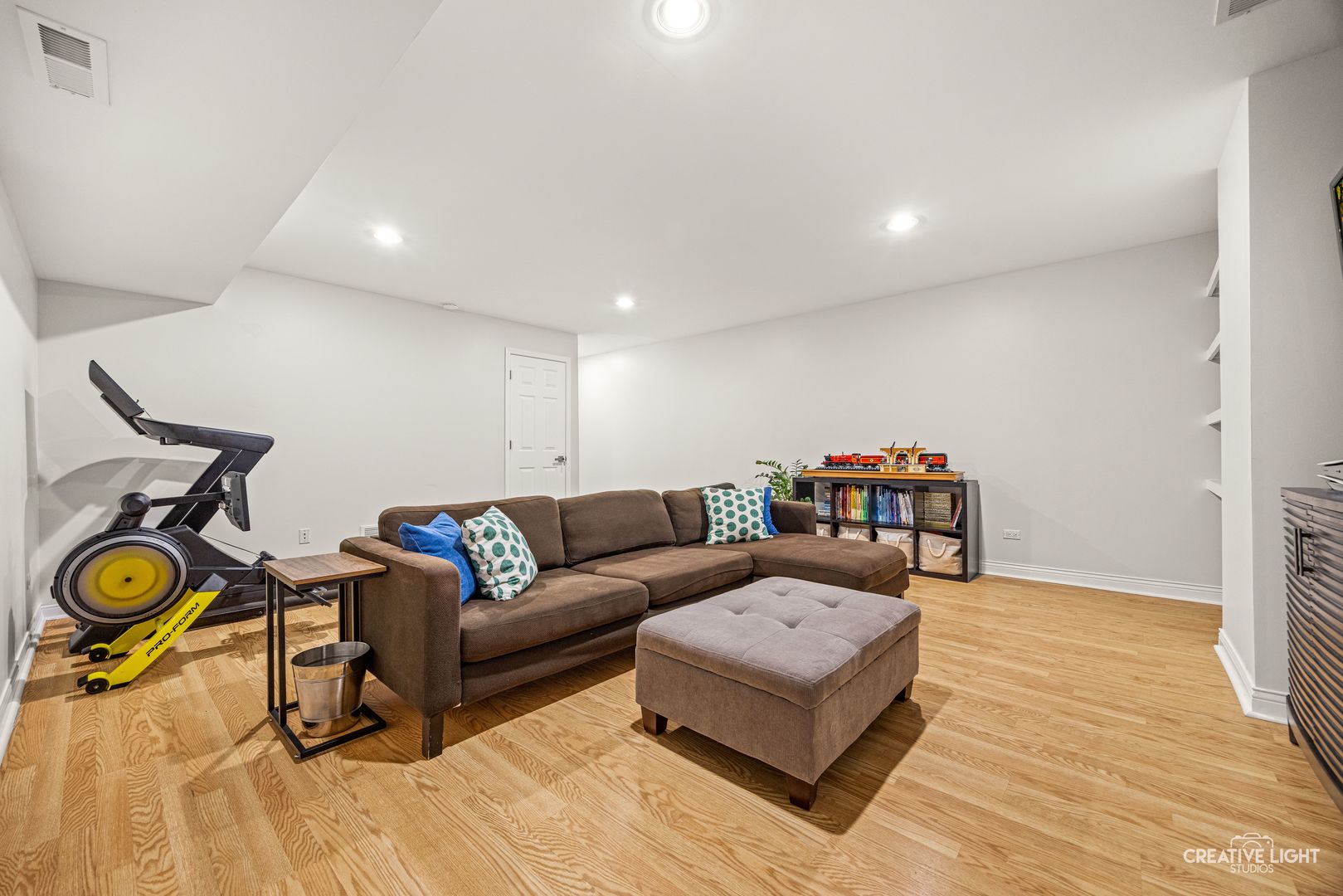 3140 S Stewart Avenue, Chicago, IL 60616