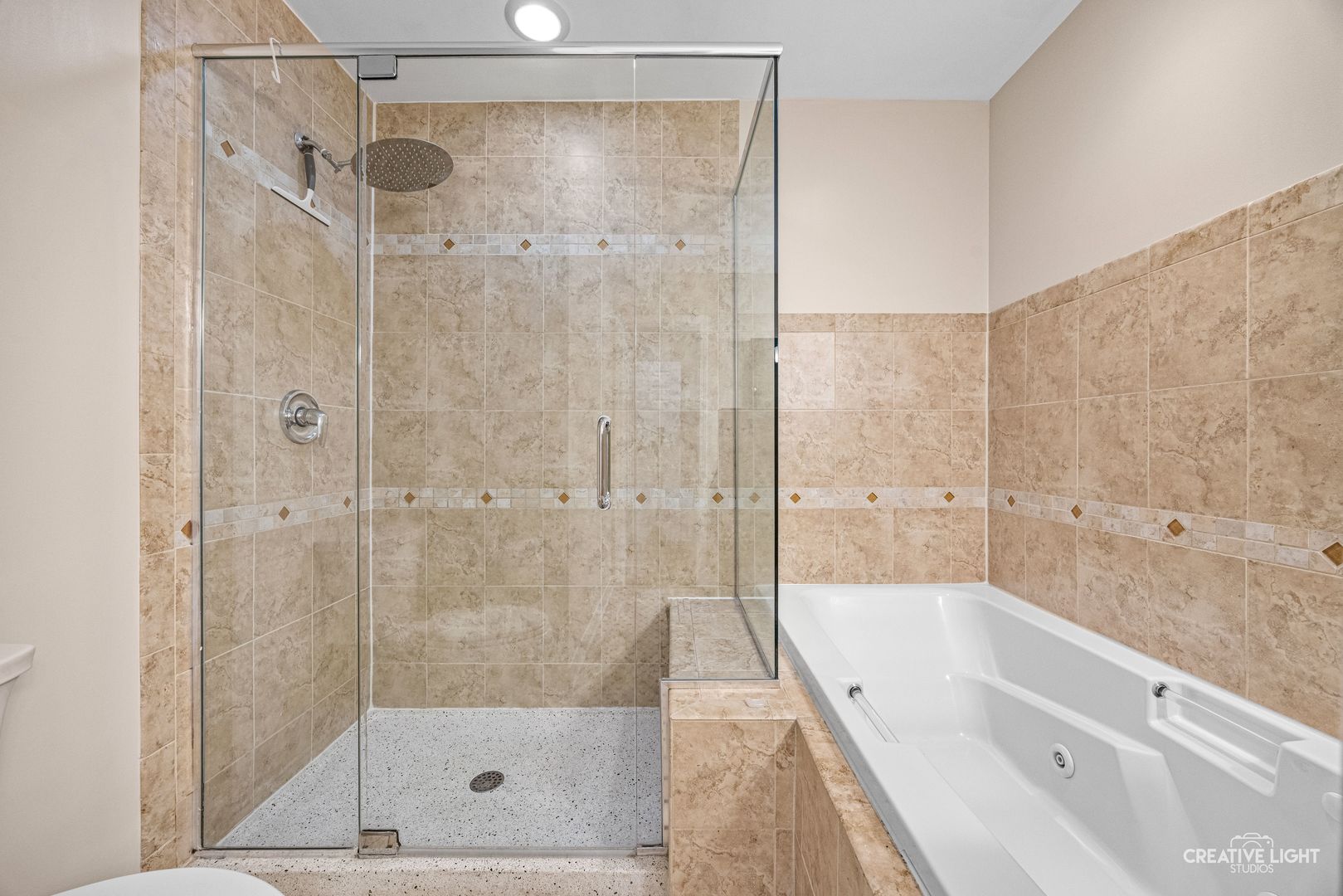 3140 S Stewart Avenue, Chicago, IL 60616