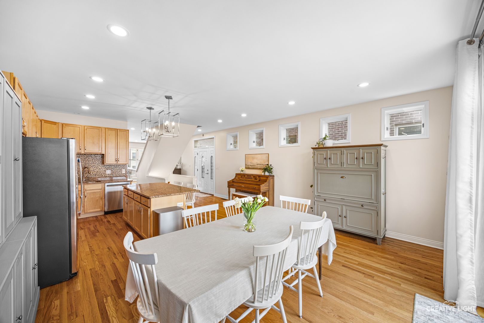 3140 S Stewart Avenue, Chicago, IL 60616