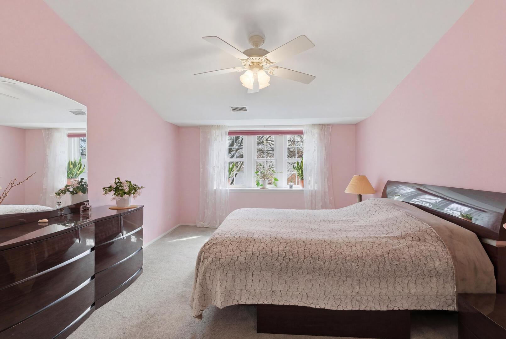 1606 PENNSBURY Court #C2, Wheeling, IL 60090