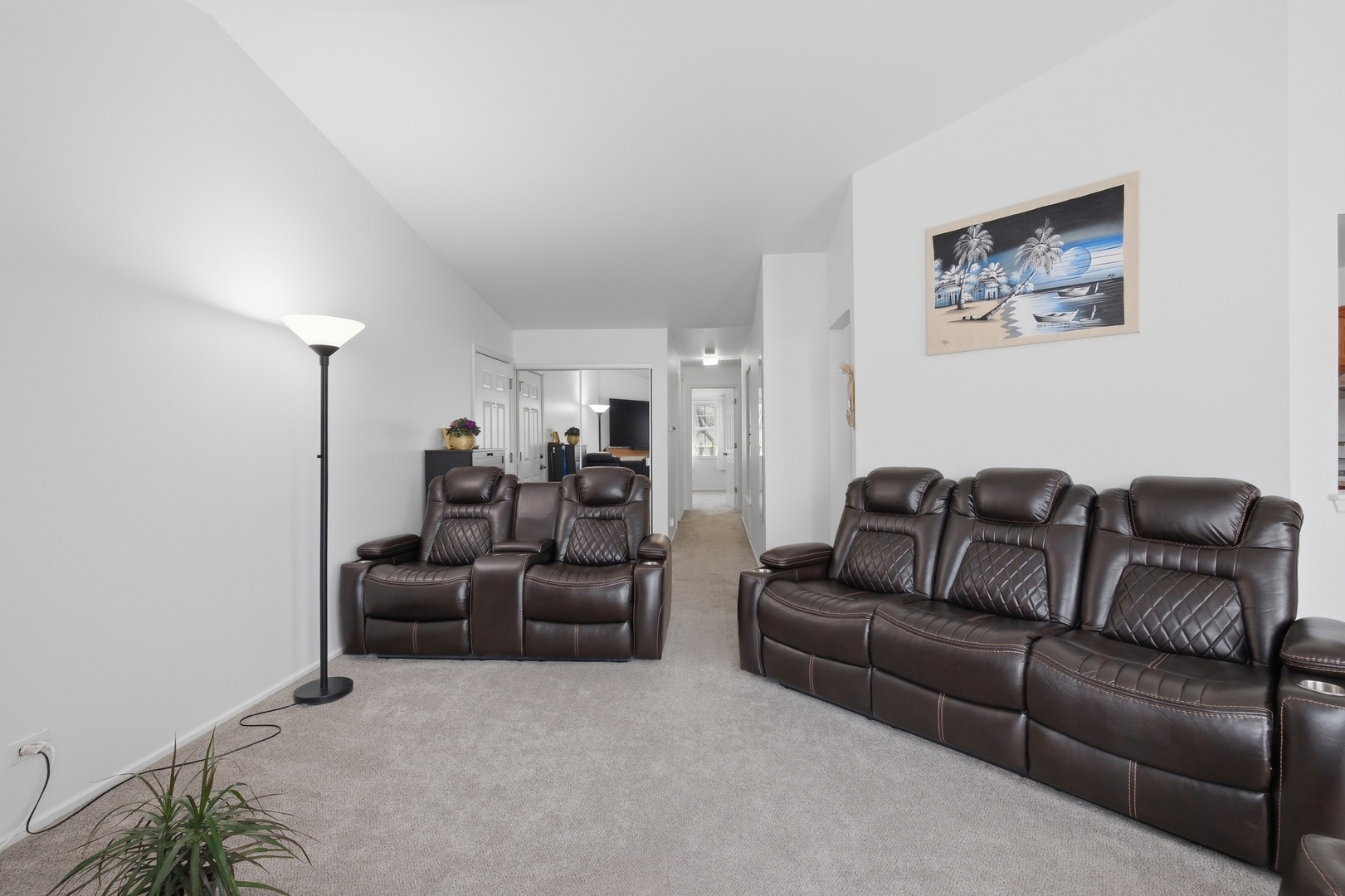 1606 PENNSBURY Court #C2, Wheeling, IL 60090