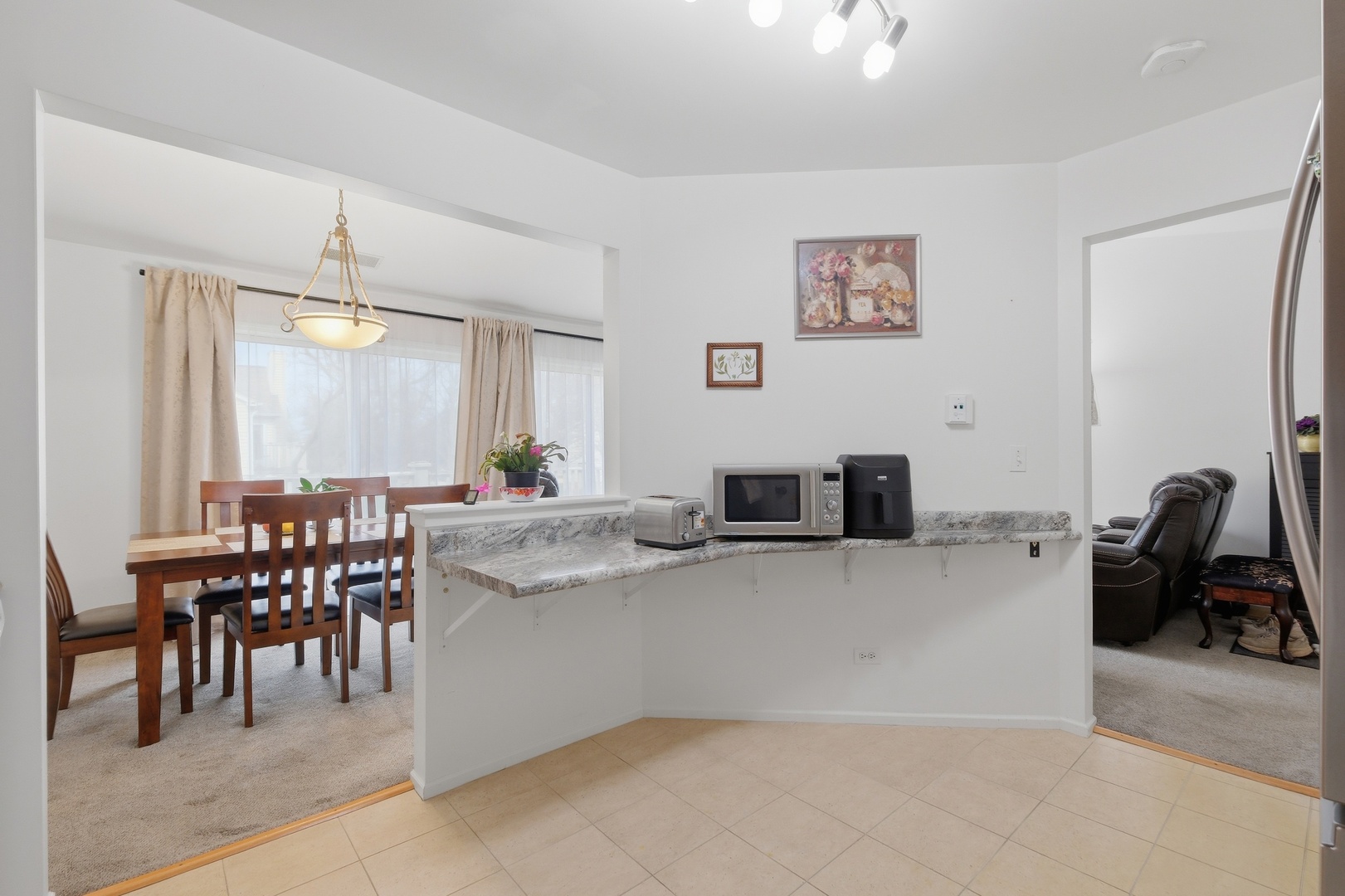 1606 PENNSBURY Court #C2, Wheeling, IL 60090