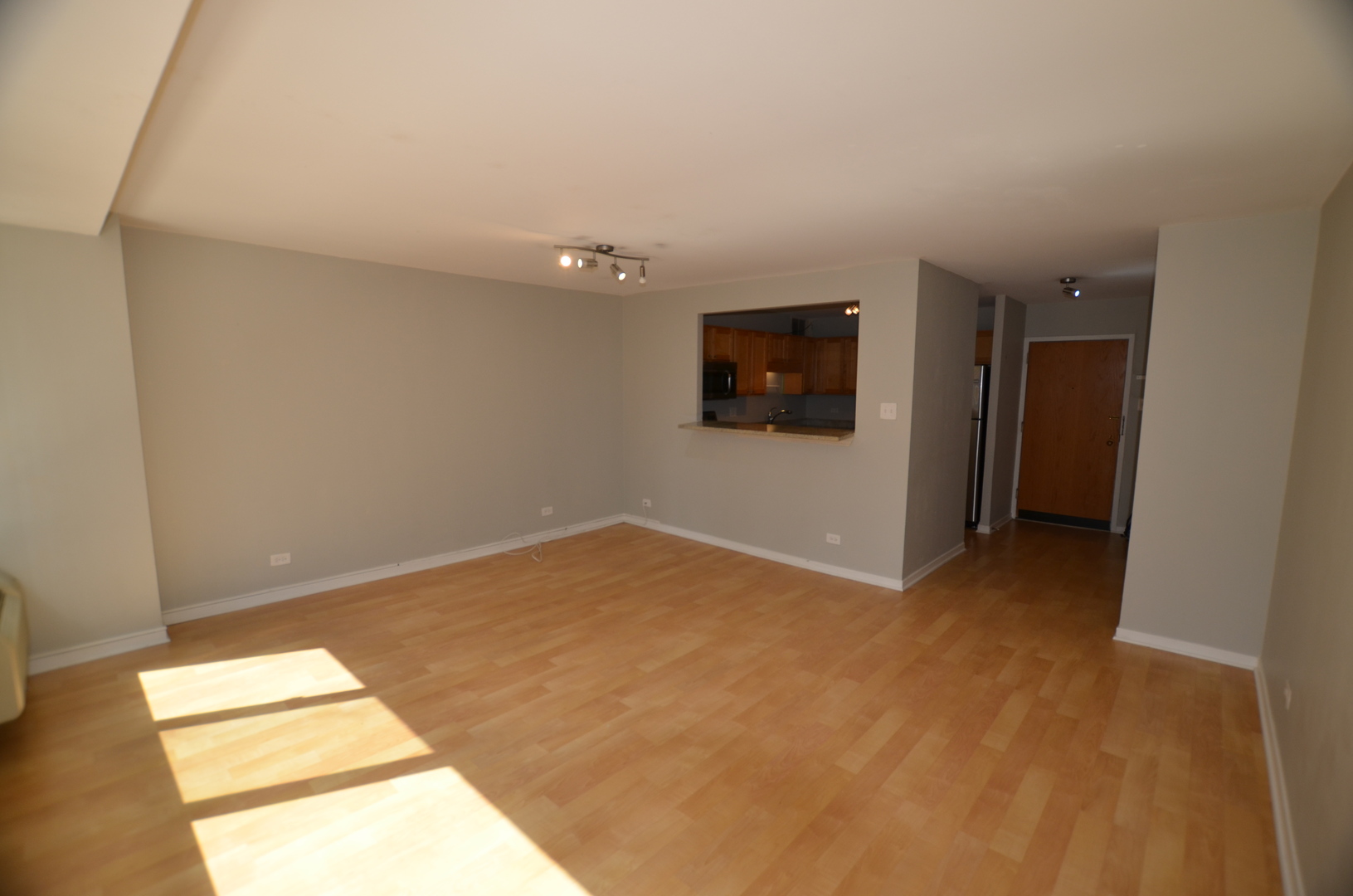 211 E OHIO Street #713, Chicago, IL 60611