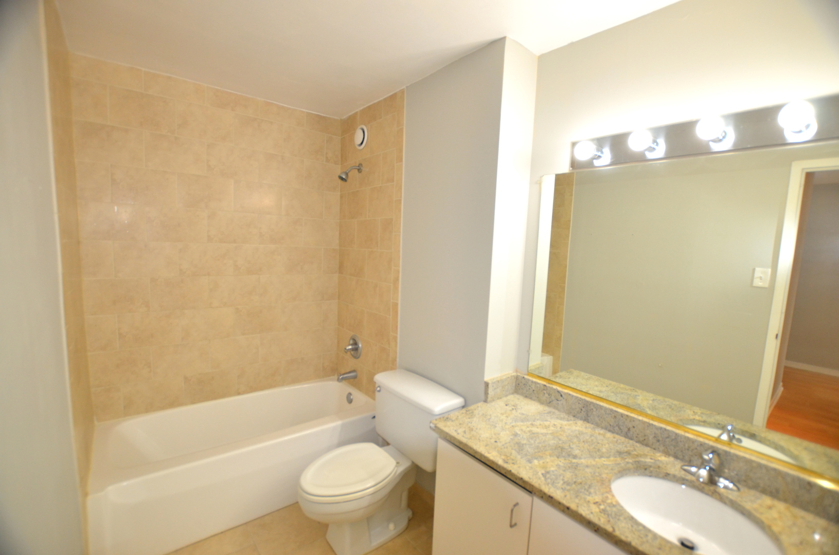 211 E OHIO Street #713, Chicago, IL 60611