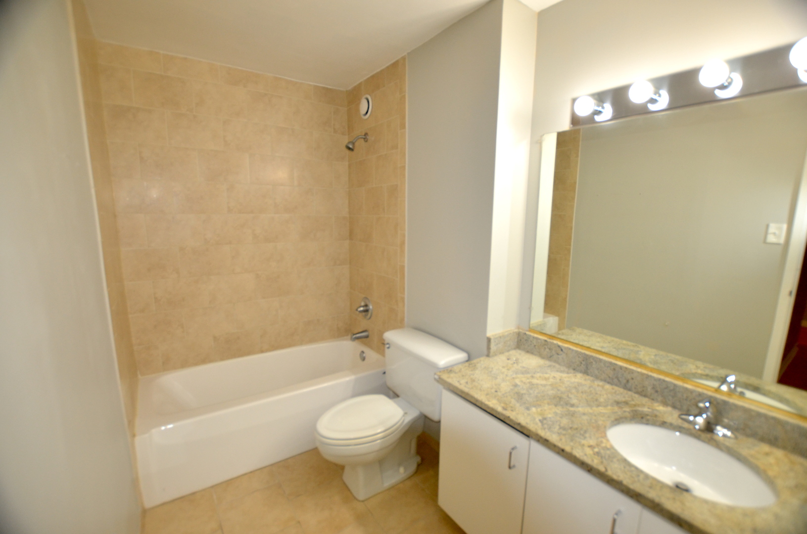 211 E OHIO Street #713, Chicago, IL 60611
