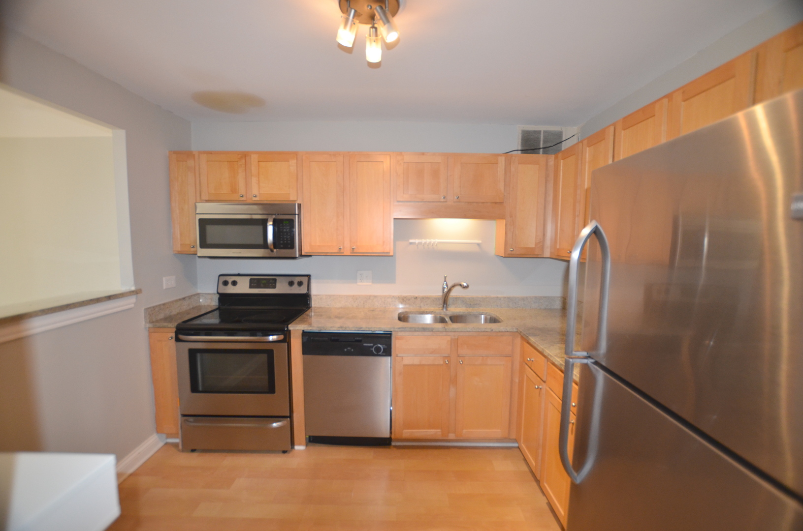 211 E OHIO Street #713, Chicago, IL 60611