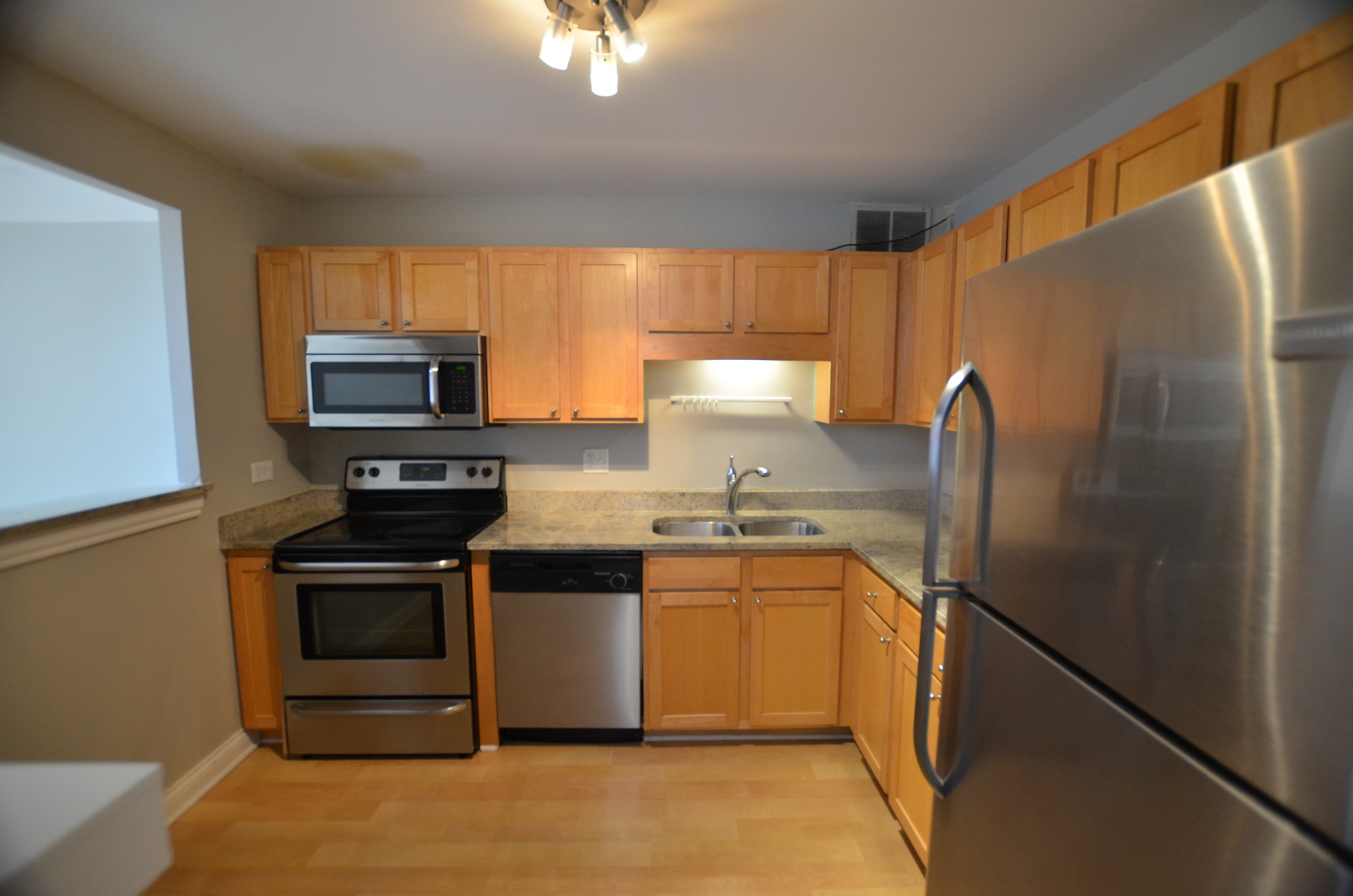 211 E OHIO Street #713, Chicago, IL 60611