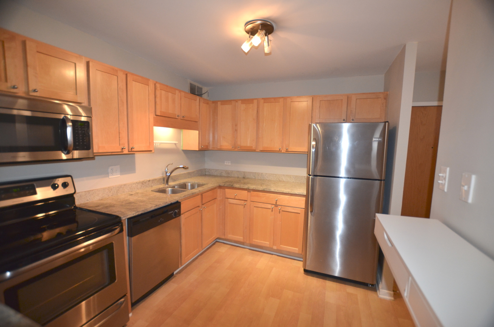 211 E OHIO Street #713, Chicago, IL 60611