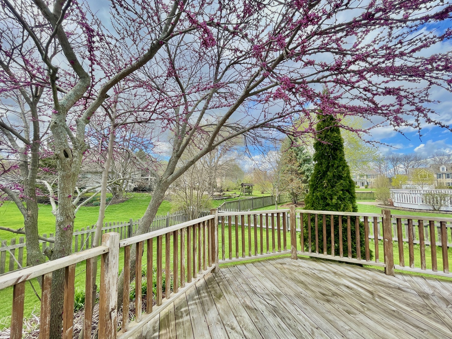 88 Hackney Lane, Lindenhurst, IL 60046