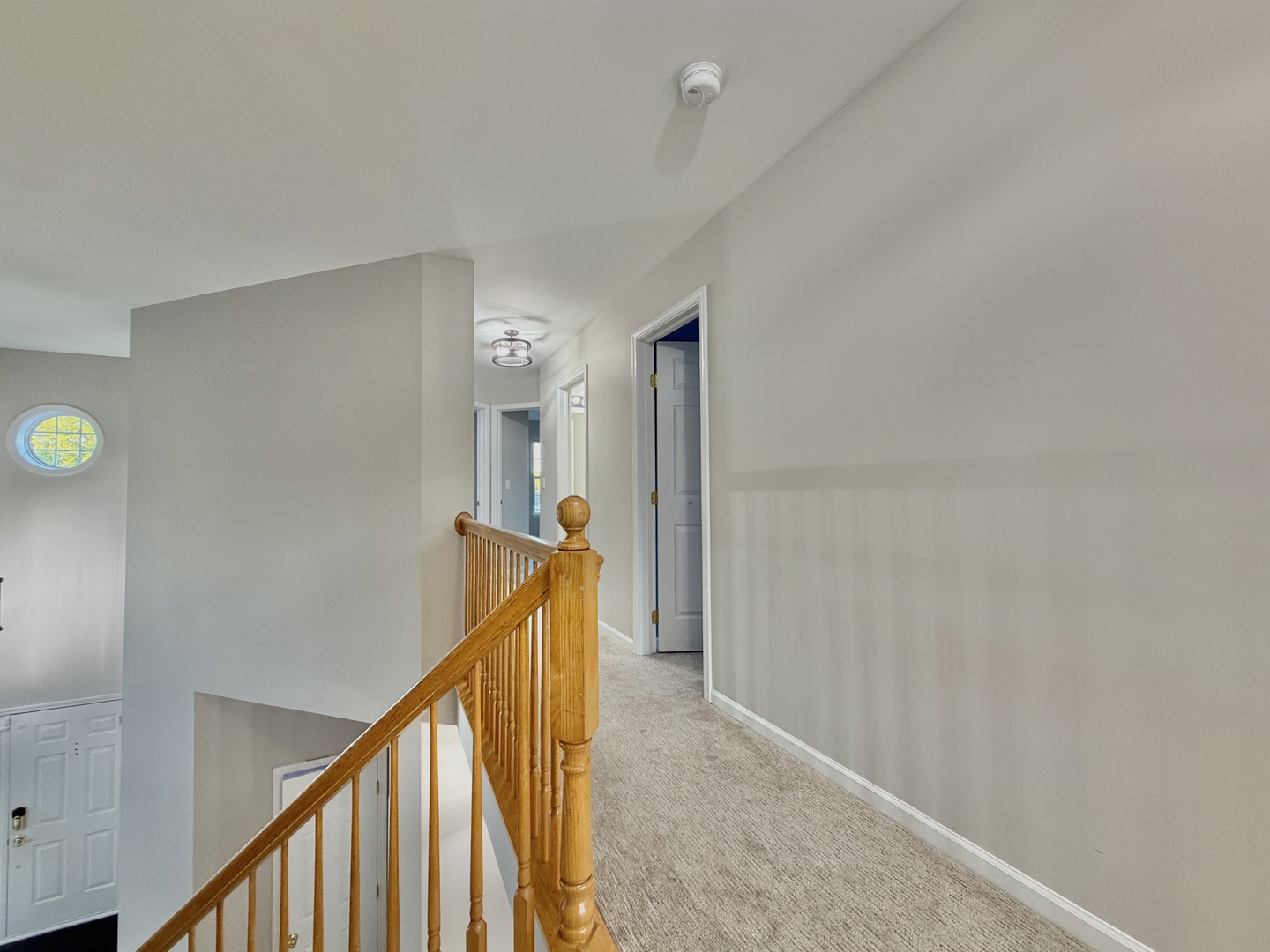 88 Hackney Lane, Lindenhurst, IL 60046