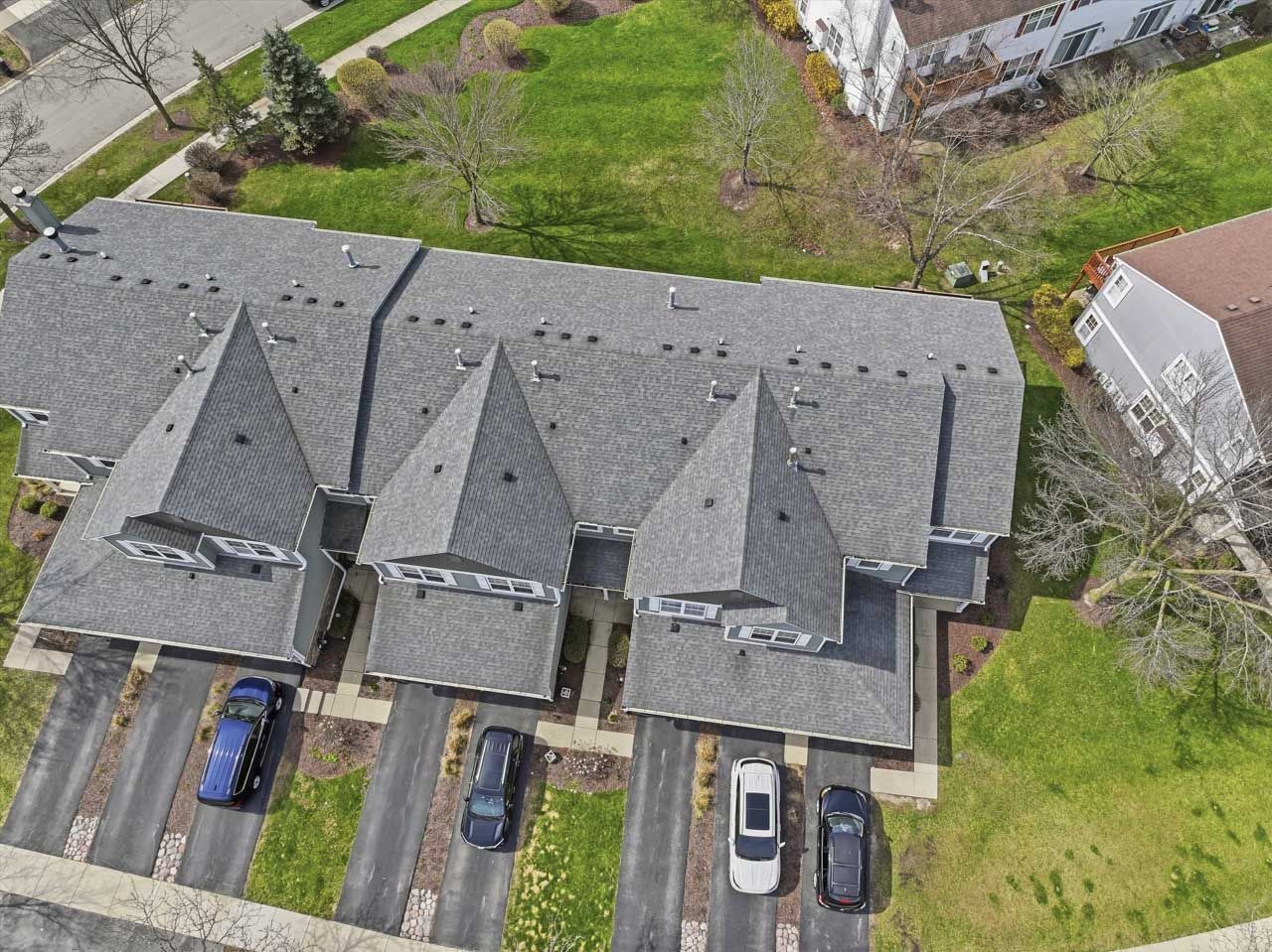 913 Genesee Drive, Naperville, IL 60563