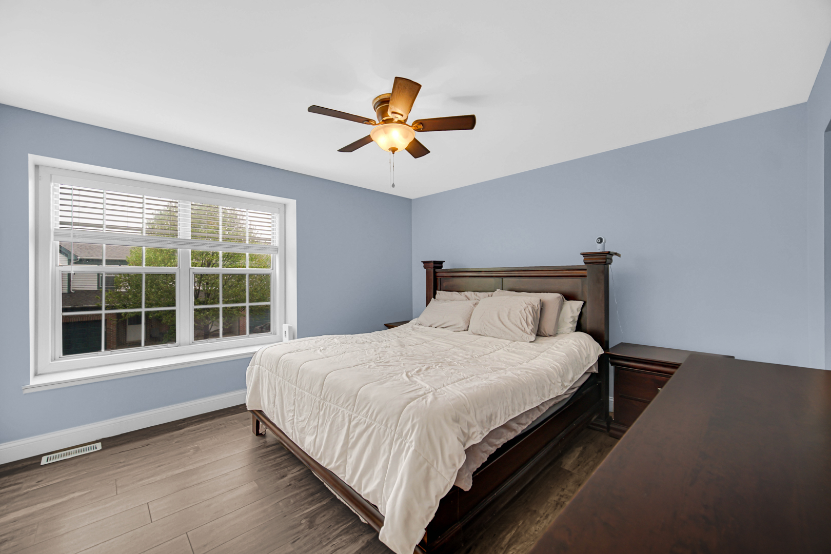 915 Old Oak Circle, Algonquin, IL 60102