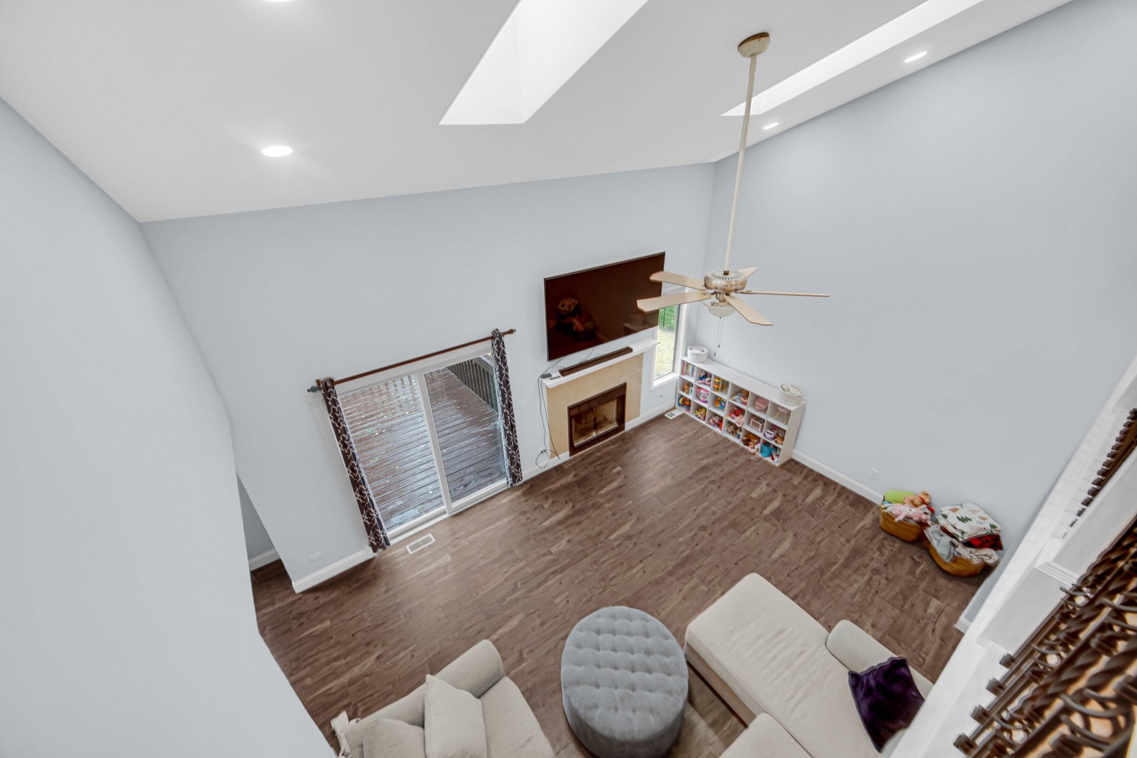 915 Old Oak Circle, Algonquin, IL 60102