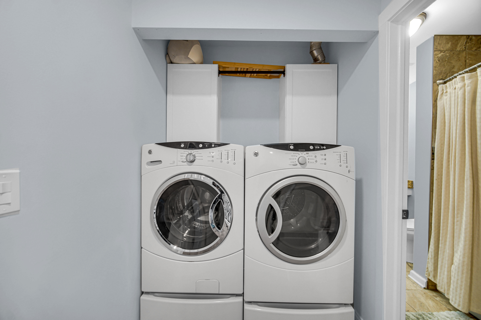 915 Old Oak Circle, Algonquin, IL 60102