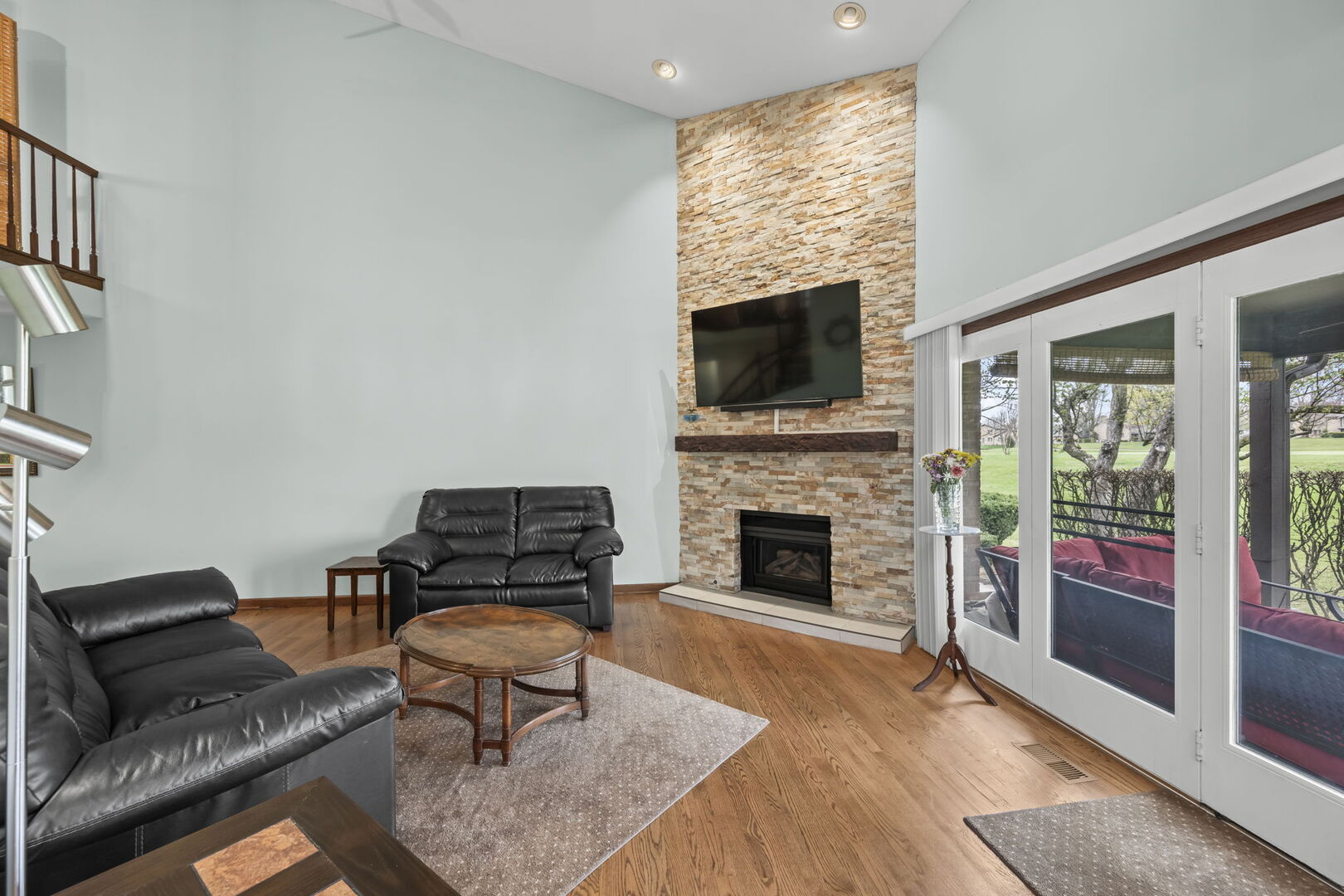 1760 Pebble Beach Drive, Hoffman Estates, IL 60169