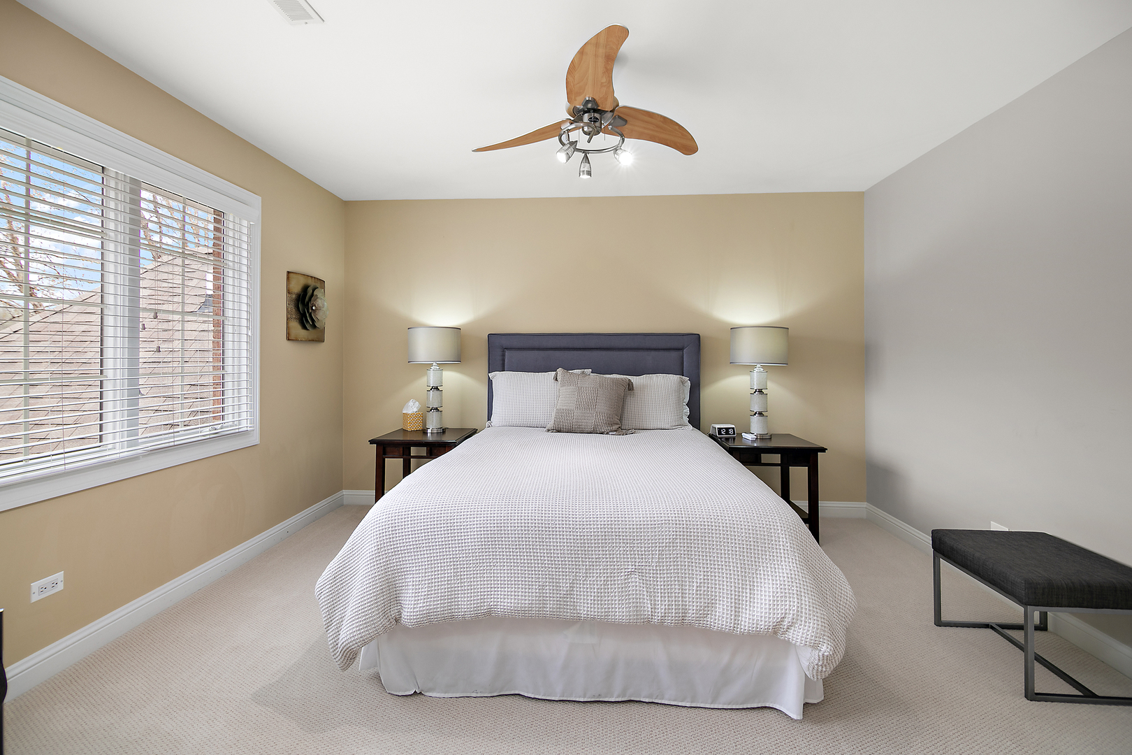 25634 S Kensington Lane, Monee, IL 60449