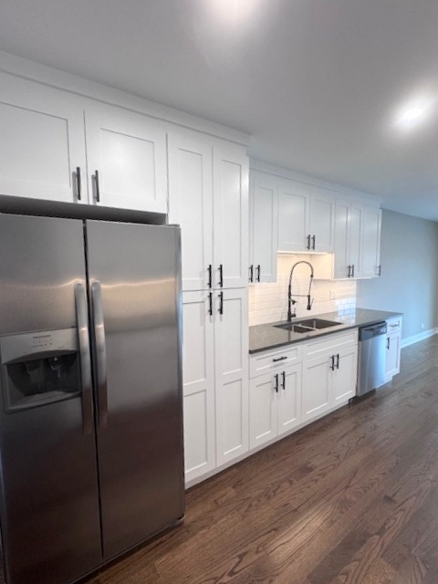 Elk Grove Village, IL 60007