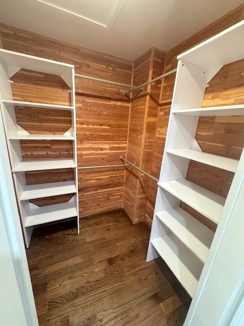 Elk Grove Village, IL 60007