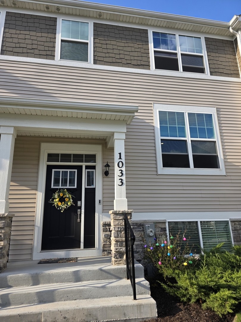 1033 Atterberg Road, South Elgin, IL 60177