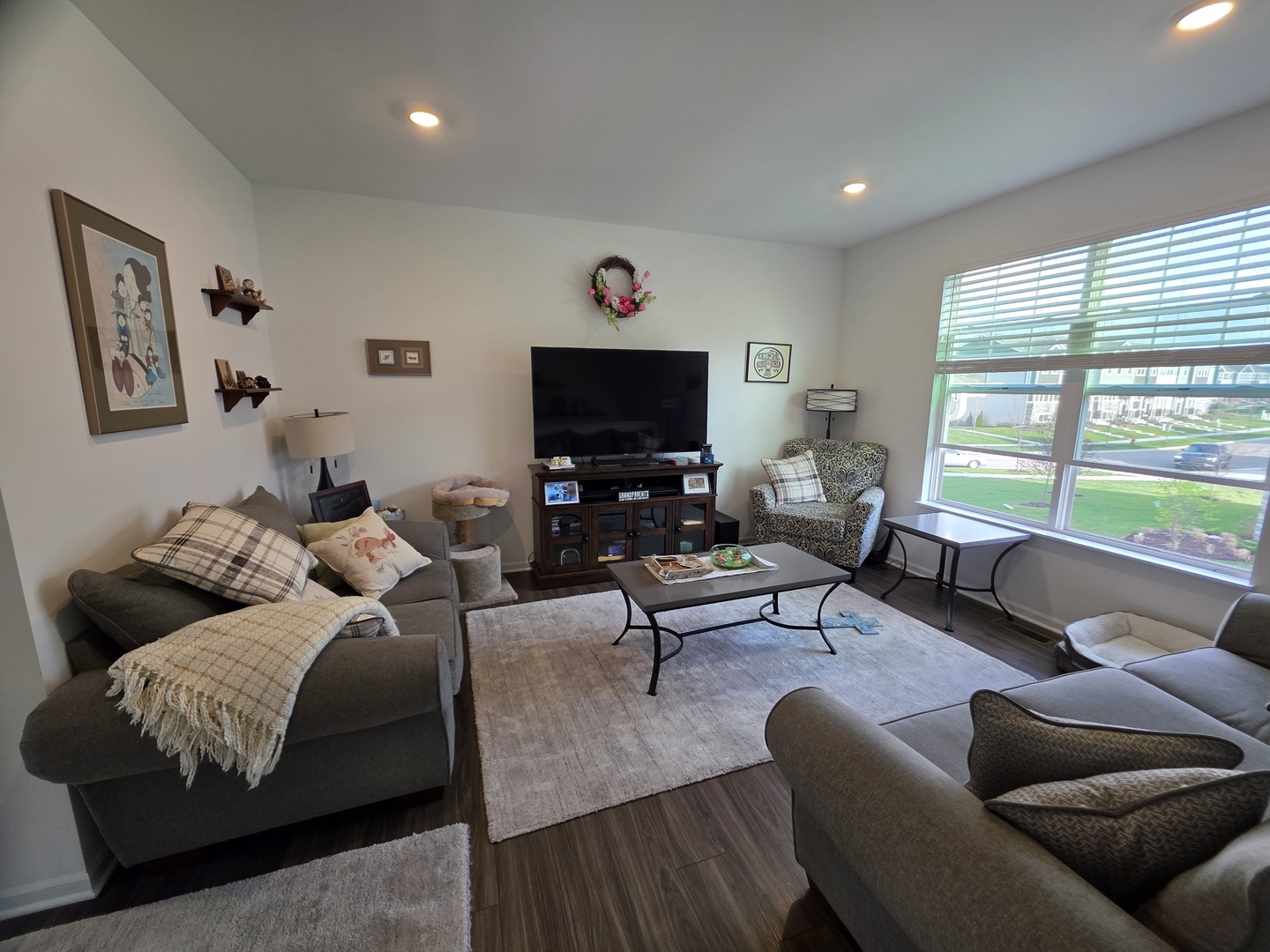 1033 Atterberg Road, South Elgin, IL 60177