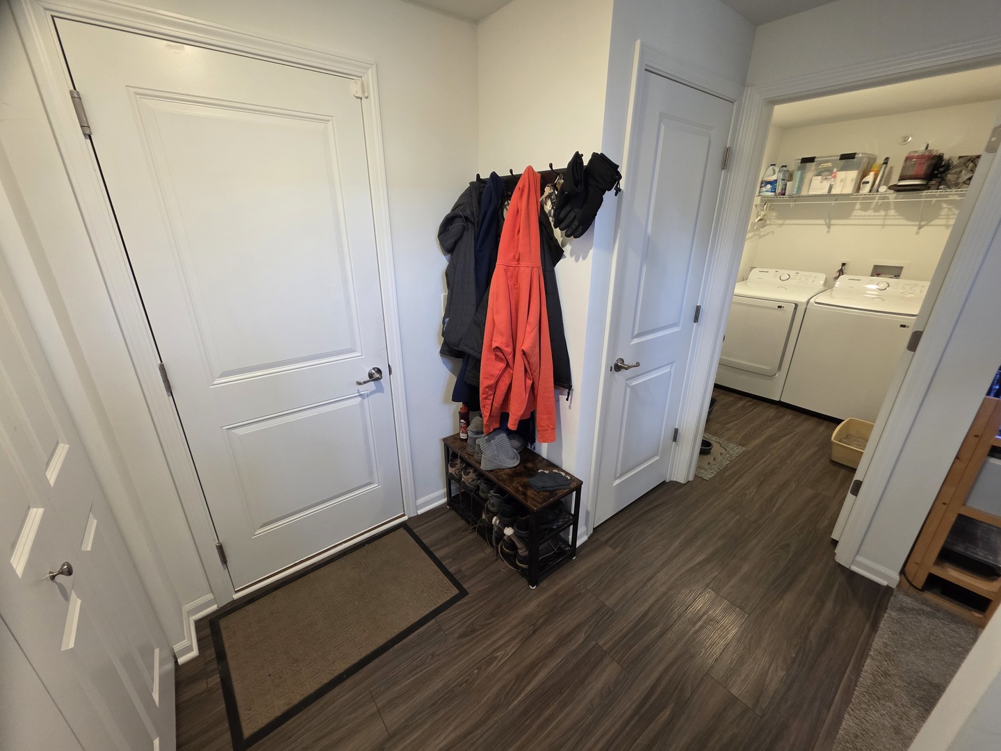 1033 Atterberg Road, South Elgin, IL 60177