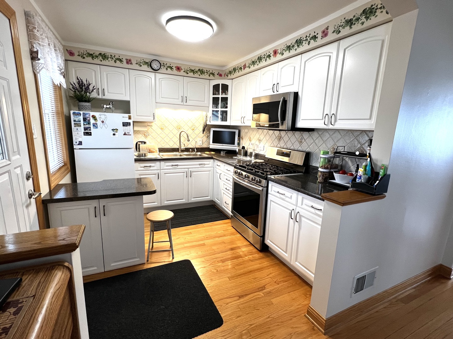 2635 Spruce Street, River Grove, IL 60171