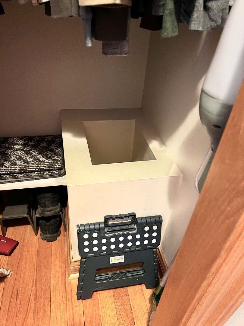 2635 Spruce Street, River Grove, IL 60171