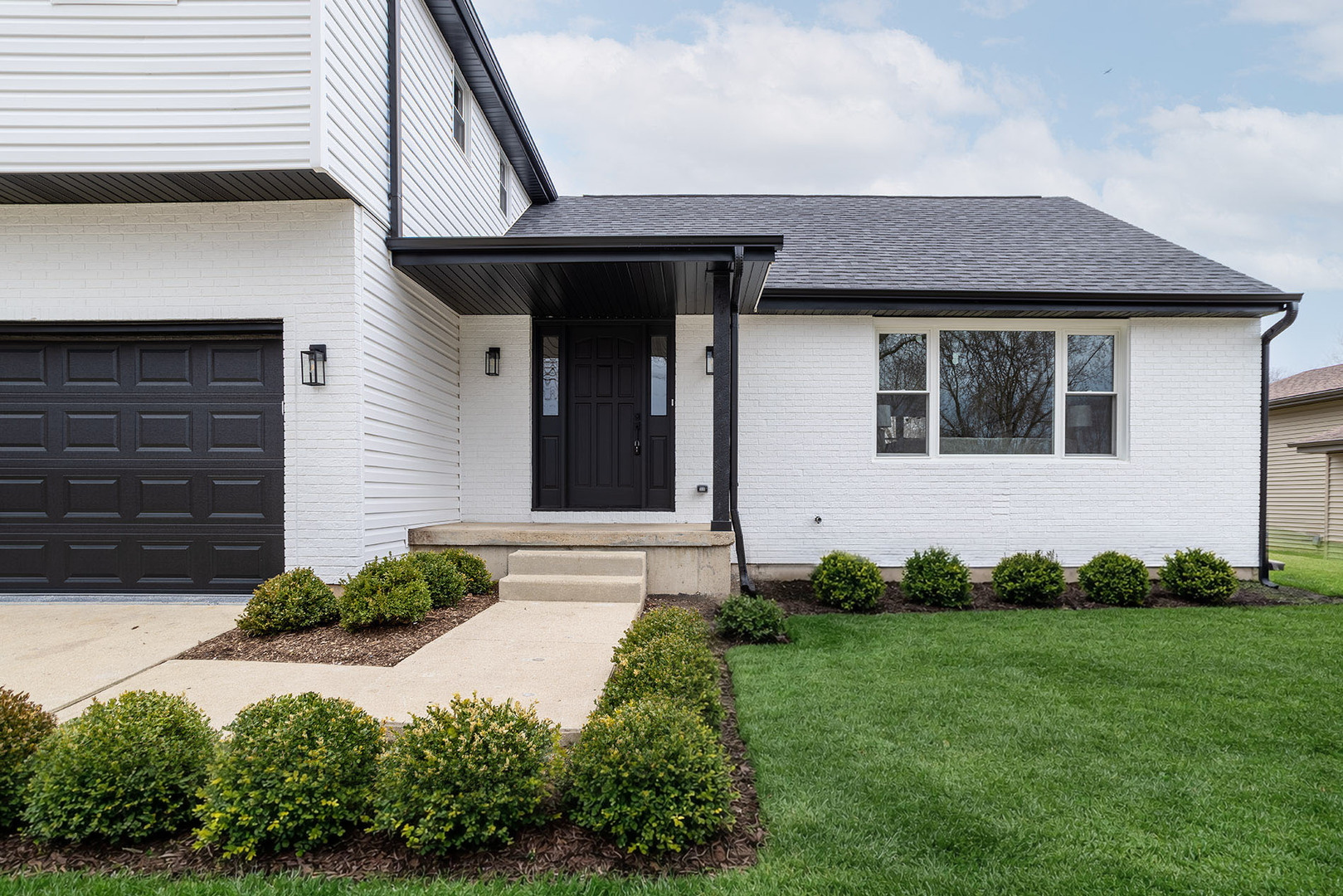 530 Cumberland Trail, Elgin, IL 60123