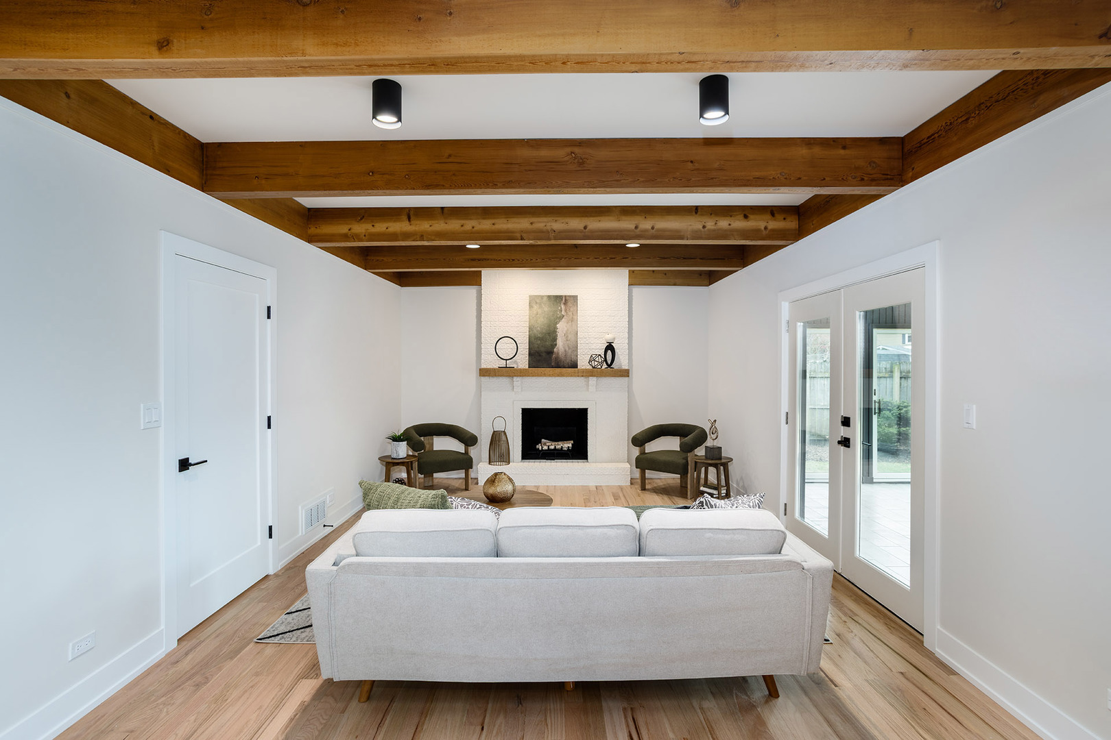 530 Cumberland Trail, Elgin, IL 60123